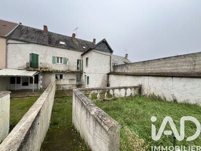 /international/fr/descartes-centre-val-de-loire-310105243600/