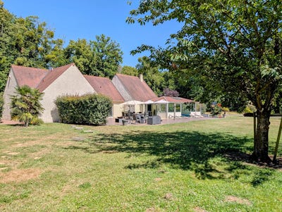 /international/fr/13-avenue-du-marquis-abondant-centre-val-de-loire-310099619226/