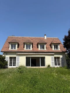 /international/fr/rue-charles-de-gaulle-saint-nom-la-breteche-ile-de-france-310100442300/