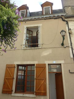 /international/fr/montmorillon-charente-310098340574/