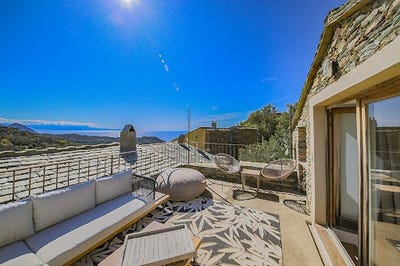 /international/fr/centuri-corsica-310106577230/