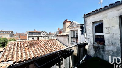 /international/fr/la-rochelle-franche-comte-310100957188/?lang=en