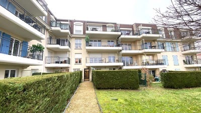 /international/fr/les-clayes-sous-bois-ile-de-france-120096436615/