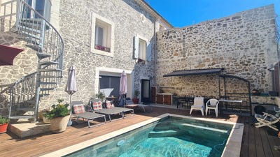 /international/fr/le-pouget-languedoc-roussillon-310105031444/