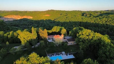 /international/fr/puy-l-eveque-midi-pyrenees-310098737056/?lang=zh-cn