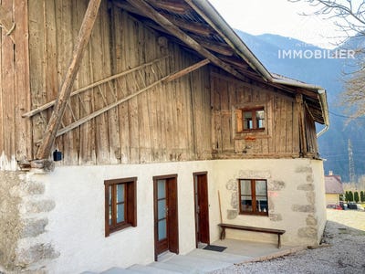/international/fr/la-balme-de-thuy-rhone-310103222870/