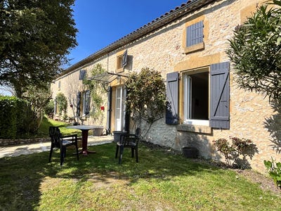 /international/fr/monpazier-aquitaine-310106826908/