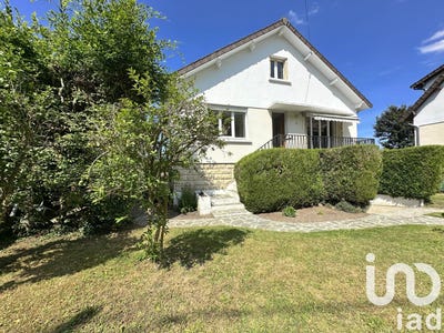/international/fr/thiers-sur-theve-picardie-310100273850/