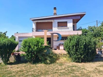 /international/fr/pouilly-sous-charlieu-centre-val-de-loire-310109109360/