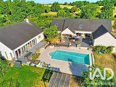 /international/fr/argenton-sur-creuse-centre-val-de-loire-310108924534/