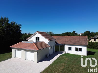 /international/fr/lembeye-aquitaine-310100952818/