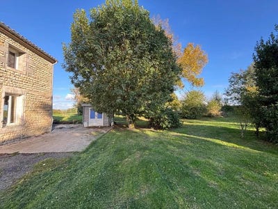 /international/fr/moragne-charente-310105912851/