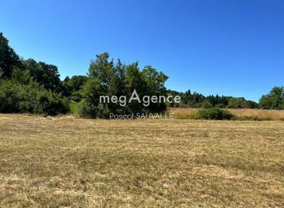 /international/fr/montagnac-la-crempse-aquitaine-310100830135/