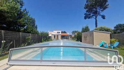 /international/fr/saint-hilaire-de-riez-pays-de-la-loire-310101155802/