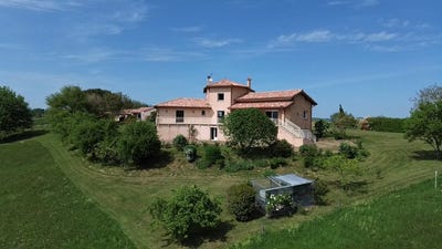 /international/fr/saint-girons-midi-pyrenees-310110260749/