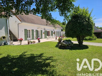 /international/fr/villers-cotterets-picardie-310108784651/