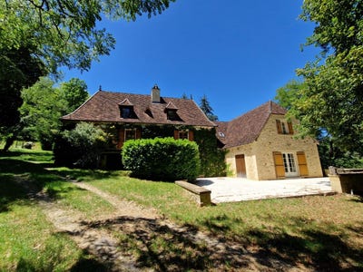 /international/fr/le-bugue-aquitaine-310106914020/