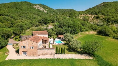 /international/fr/viviers-rhone-310108596904/?lang=fr