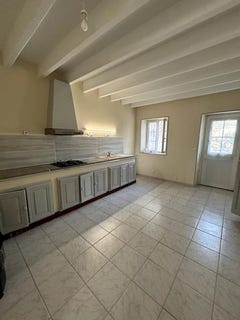 /international/fr/vouvray-sur-loir-pays-de-la-loire-310099076168/