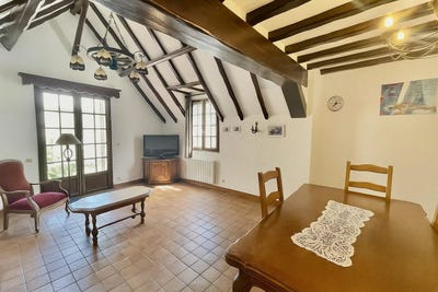/international/fr/la-chapelle-en-serval-picardie-310104066222/