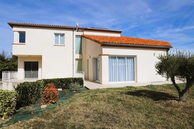 /international/fr/varilhes-midi-pyrenees-310100829080/