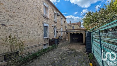 /international/fr/montereau-fault-yonne-ile-de-france-310099544505/