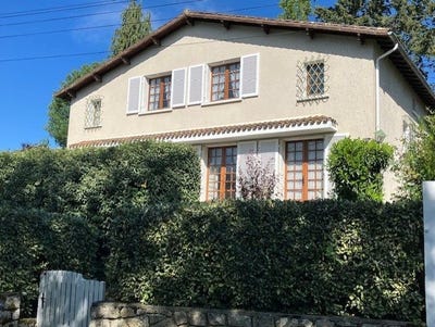 /international/fr/montmorillon-charente-310108953907/