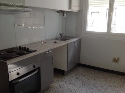 /international/fr/milhaud-languedoc-roussillon-310105945901/