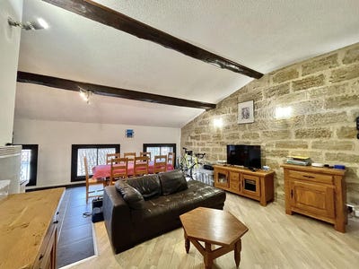/international/fr/pezenas-languedoc-roussillon-310104116569/