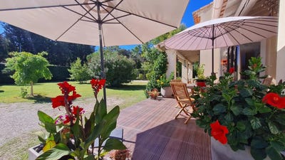 /international/fr/pujaut-languedoc-roussillon-310108843301/?lang=it
