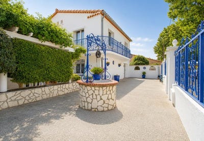 /international/fr/narbonne-languedoc-roussillon-310109095278/?lang=it