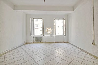 /international/fr/toulon-charente-310107792109/
