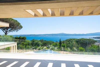 /international/fr/sainte-maxime-provence-alpes-cote-d-azur-310100993244/