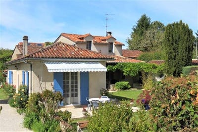 /international/fr/saint-martin-de-riberac-aquitaine-310100578702/