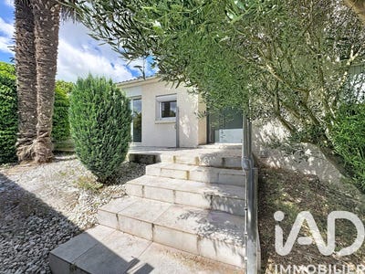 /international/fr/la-rochelle-franche-comte-310108133734/