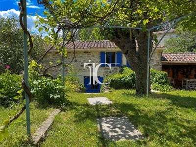 /international/fr/saint-florent-sur-auzonnet-languedoc-roussillon-310099788840/