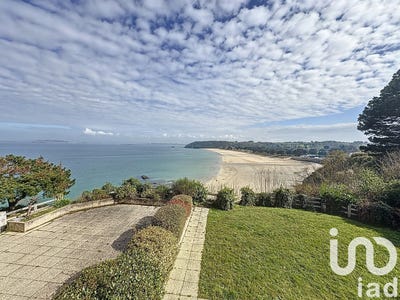 /international/fr/saint-cast-le-guildo-brittany-310100698190/
