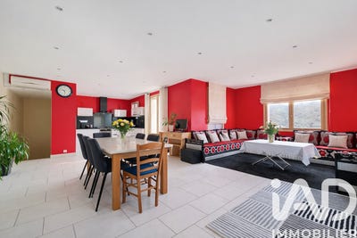 /international/fr/coubon-auvergne-310105991845/
