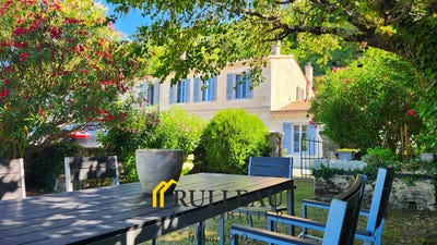 /international/fr/bayon-sur-gironde-aquitaine-310100961519/?lang=zh-tw