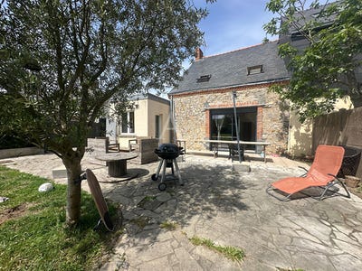 /international/fr/saint-vincent-des-landes-pays-de-la-loire-310107738563/