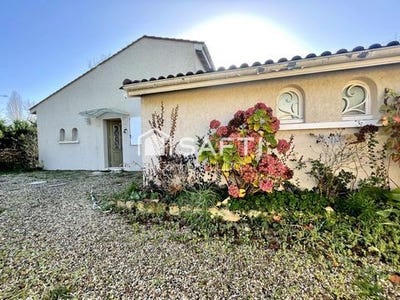 /international/fr/castillon-la-bataille-aquitaine-120097551518/