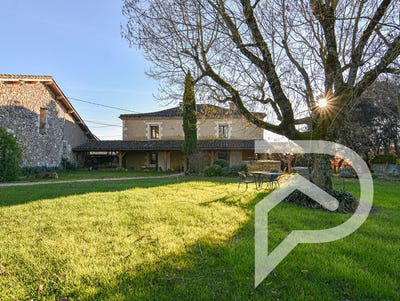 /international/fr/ordan-larroque-midi-pyrenees-310101186599/?lang=pt