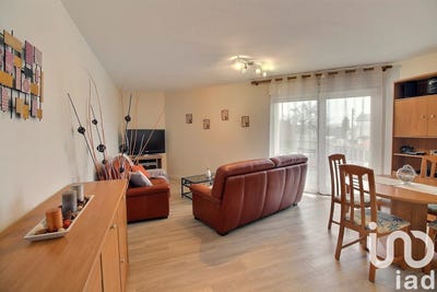 /international/fr/joue-les-tours-centre-val-de-loire-310097946589/