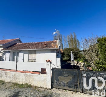 /international/fr/la-rochelle-franche-comte-310108555621/