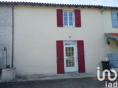 /international/fr/saintes-charente-310108599132/