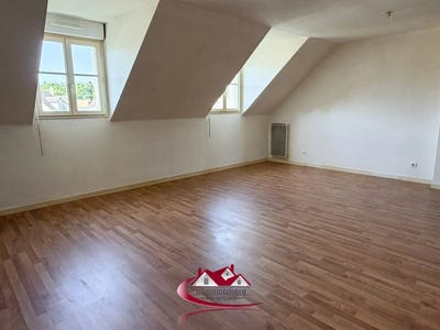 /international/fr/houdan-ile-de-france-310103008576/