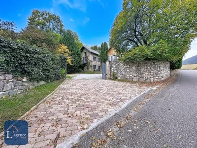 /international/fr/saint-jeoire-prieure-rhone-310106935704/