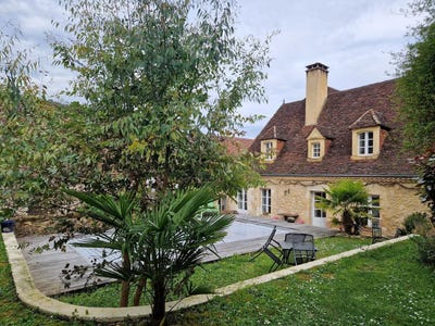 /international/fr/le-bugue-aquitaine-310106628070/