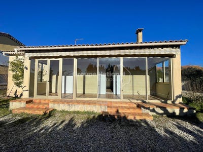 /international/fr/monteux-provence-alpes-cote-d-azur-310108517064/