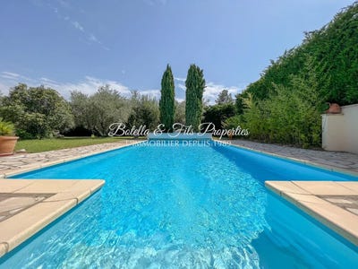 /international/fr/vallon-pont-d-arc-rhone-310098950076/?lang=zh-tw